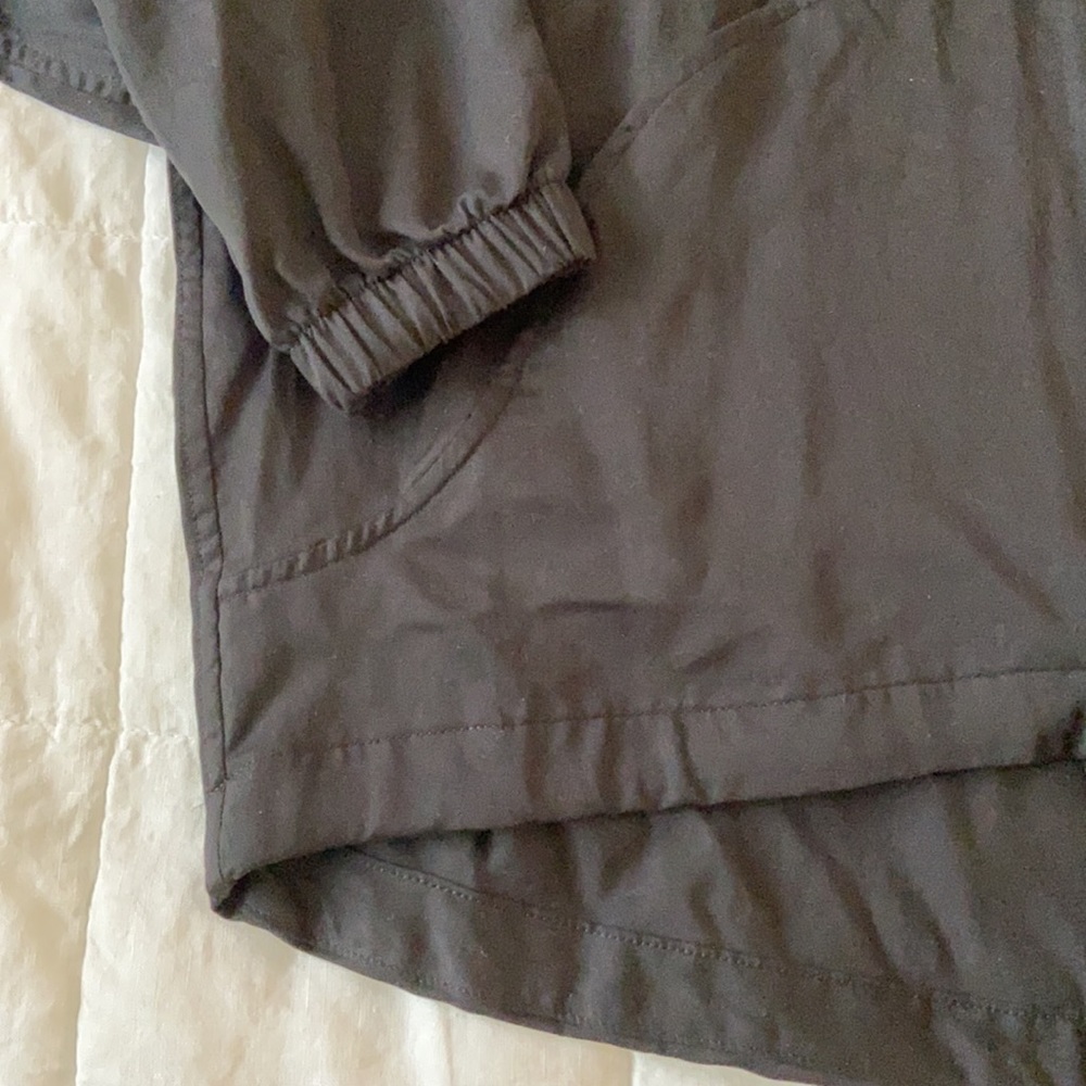 NWT lululemon City Stroll Hoodie Jacket Black - Picture 9 of 15
